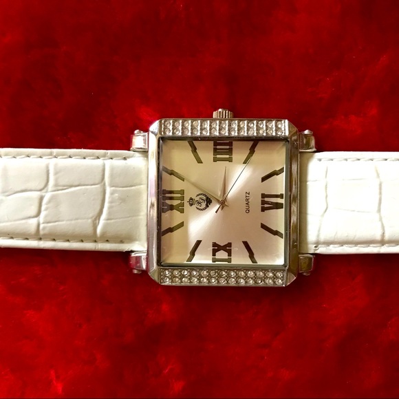 Premier Designs Crystal Accent Silver Watch - Picture 9 of 12